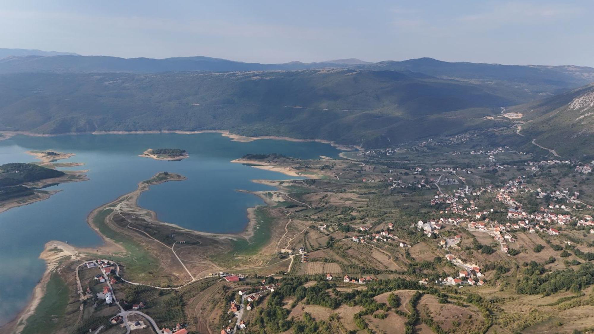 Apartmani Venecia Prozor Экстерьер фото